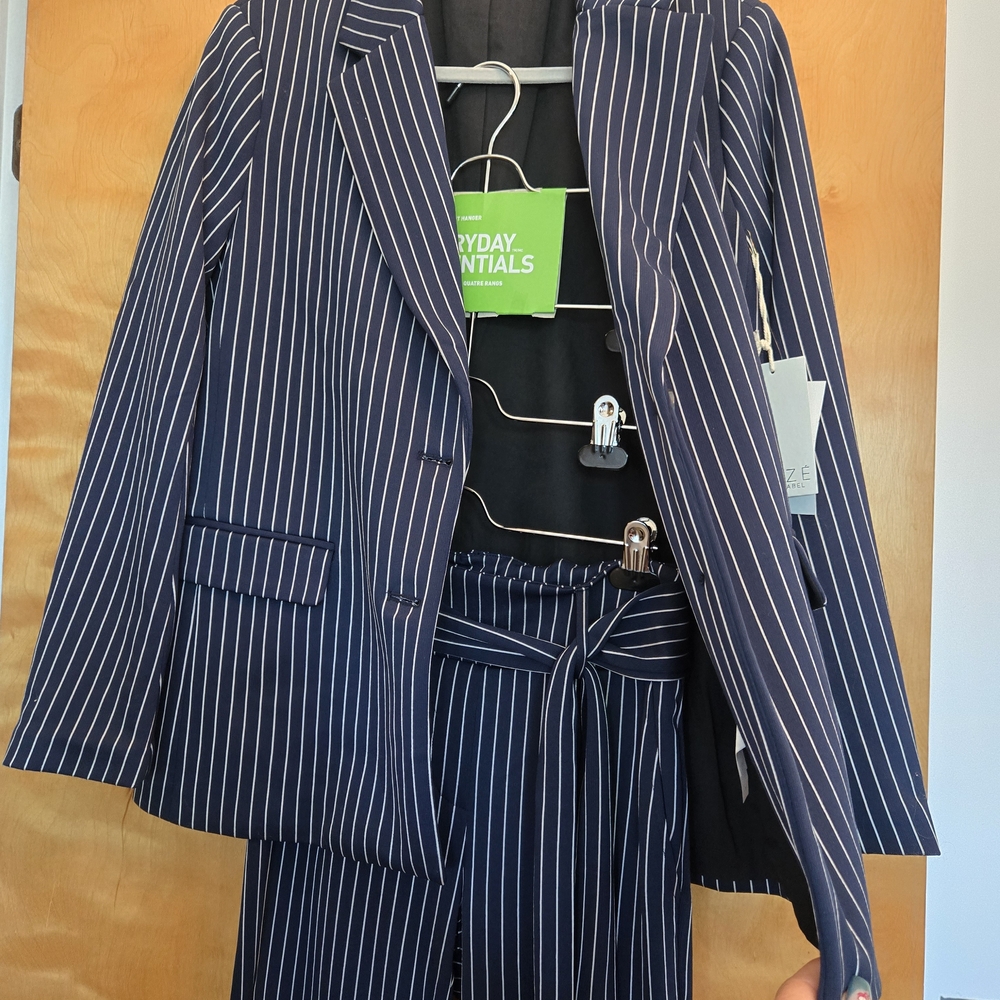 Leze The Label Striped Suit Set